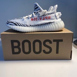 Yeezy 350 zebra size 6